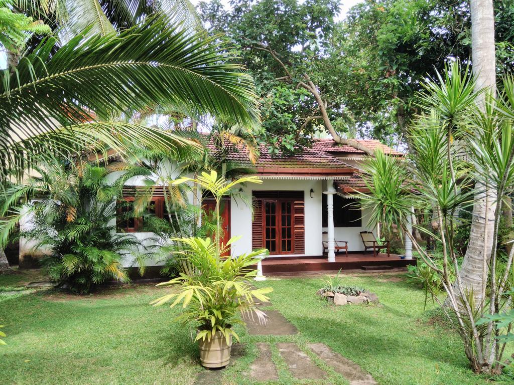 Bounty Villa Unawatuna Exterior foto